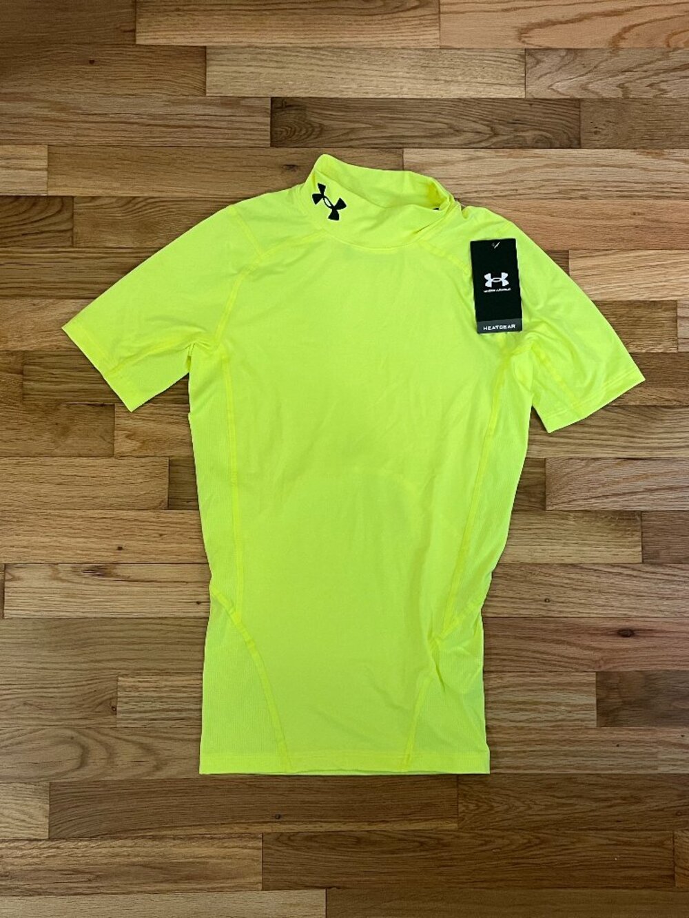 New Men's Small Under Armour Mock Neck Heatgear Compression Short Sleeve Shirt